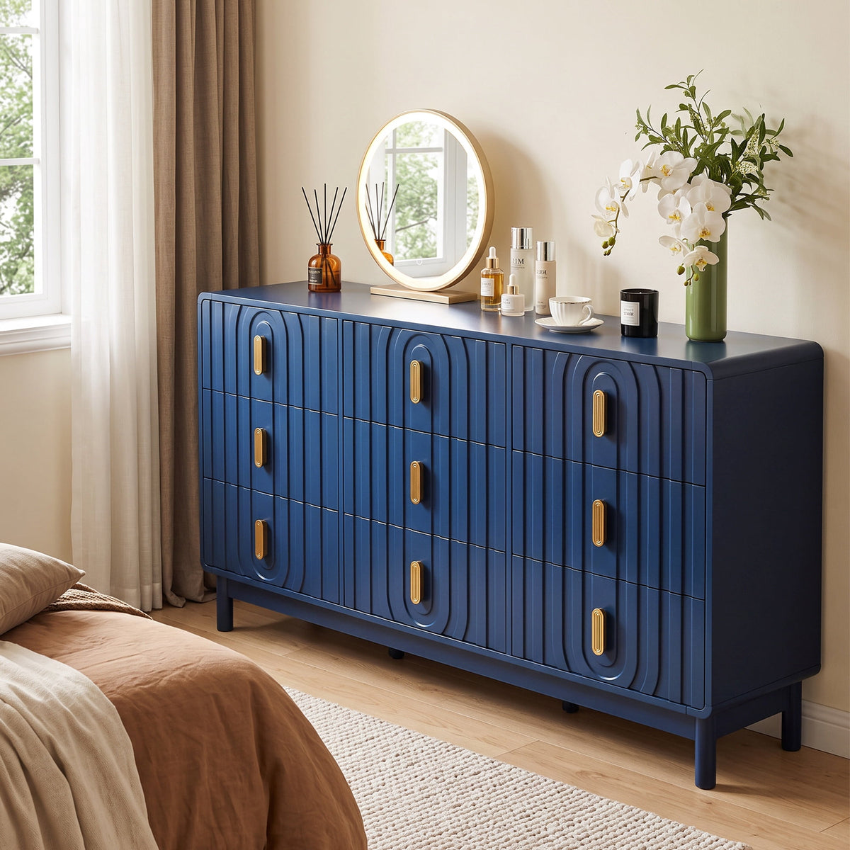 Heynemo Fluted Chest of 9 Drawers, Blue Modern 9 Drawer Dresser with Gold Metal Handles, Wide Storage Dresser Cabinet for Bedroom Living Room