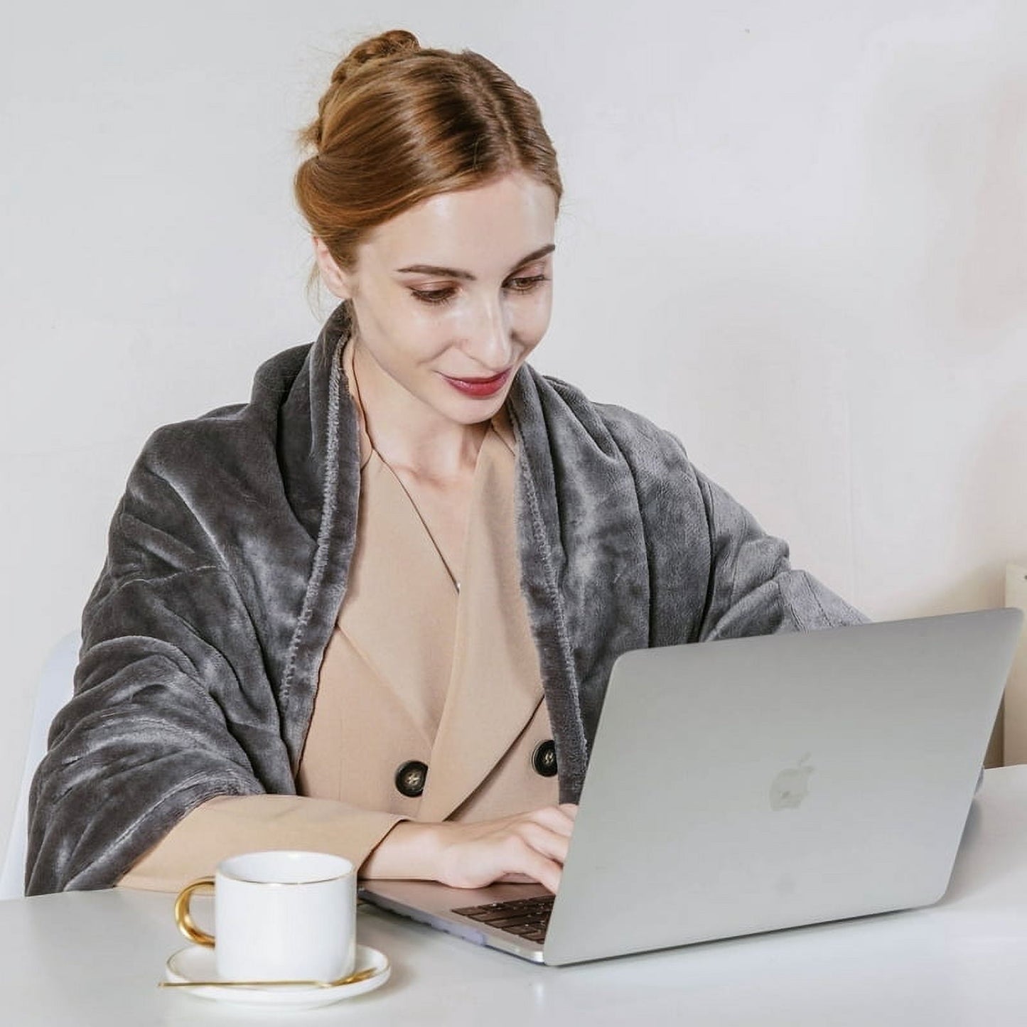 Mayincolor 50" x 60" Electric Blankets Heated Throw Soft Flannel Heating Blanket with 4 Hours Auto Off, ETL Certified, Grey