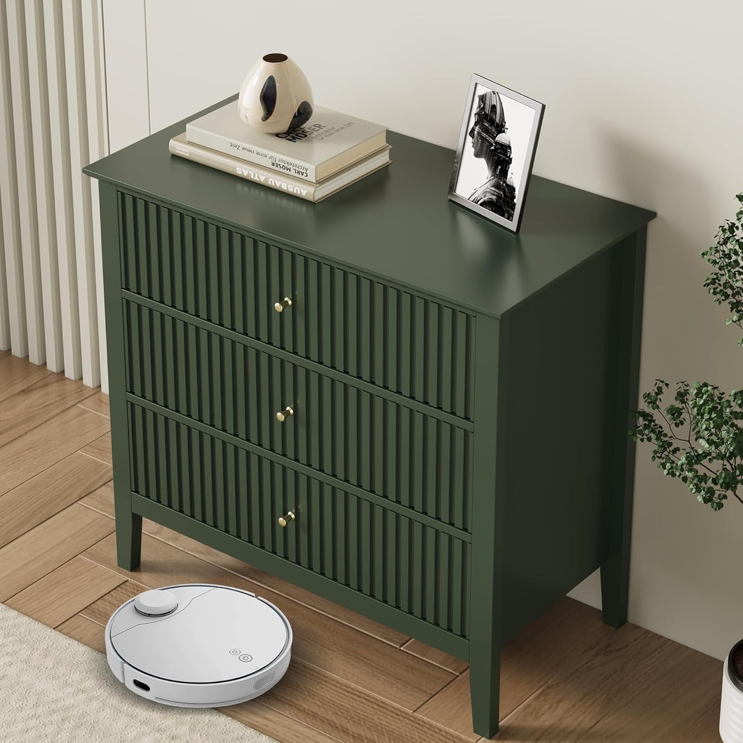 32" Green Fluted Dresser Nightstand, Wide Modern 3 Drawer Wooden Chest, Large Painted Storage Cabinet, for Bedroom, Closet, Hallway, Entryway
