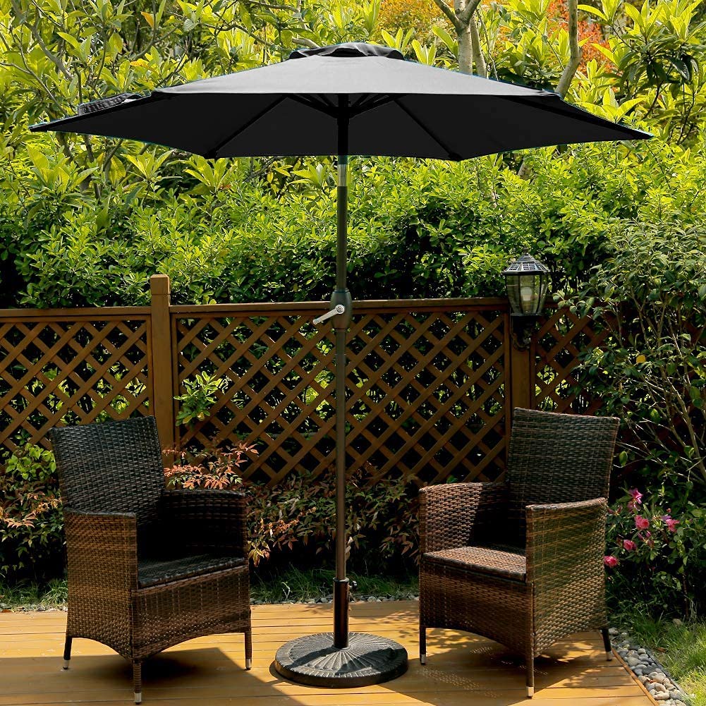 Outdoor best sale umbrella set